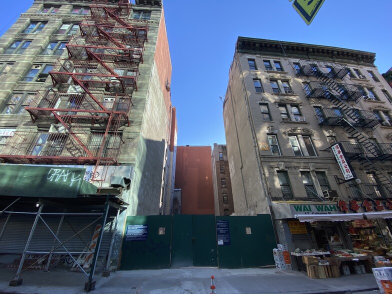 15 Catherine St, New York, NY for sale - Building Photo - Image 1 of 1