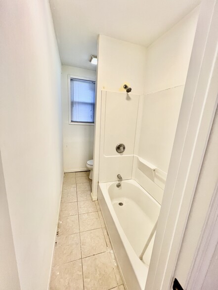 49 Bayard St, New Brunswick, NJ for sale - Building Photo - Image 2 of 22