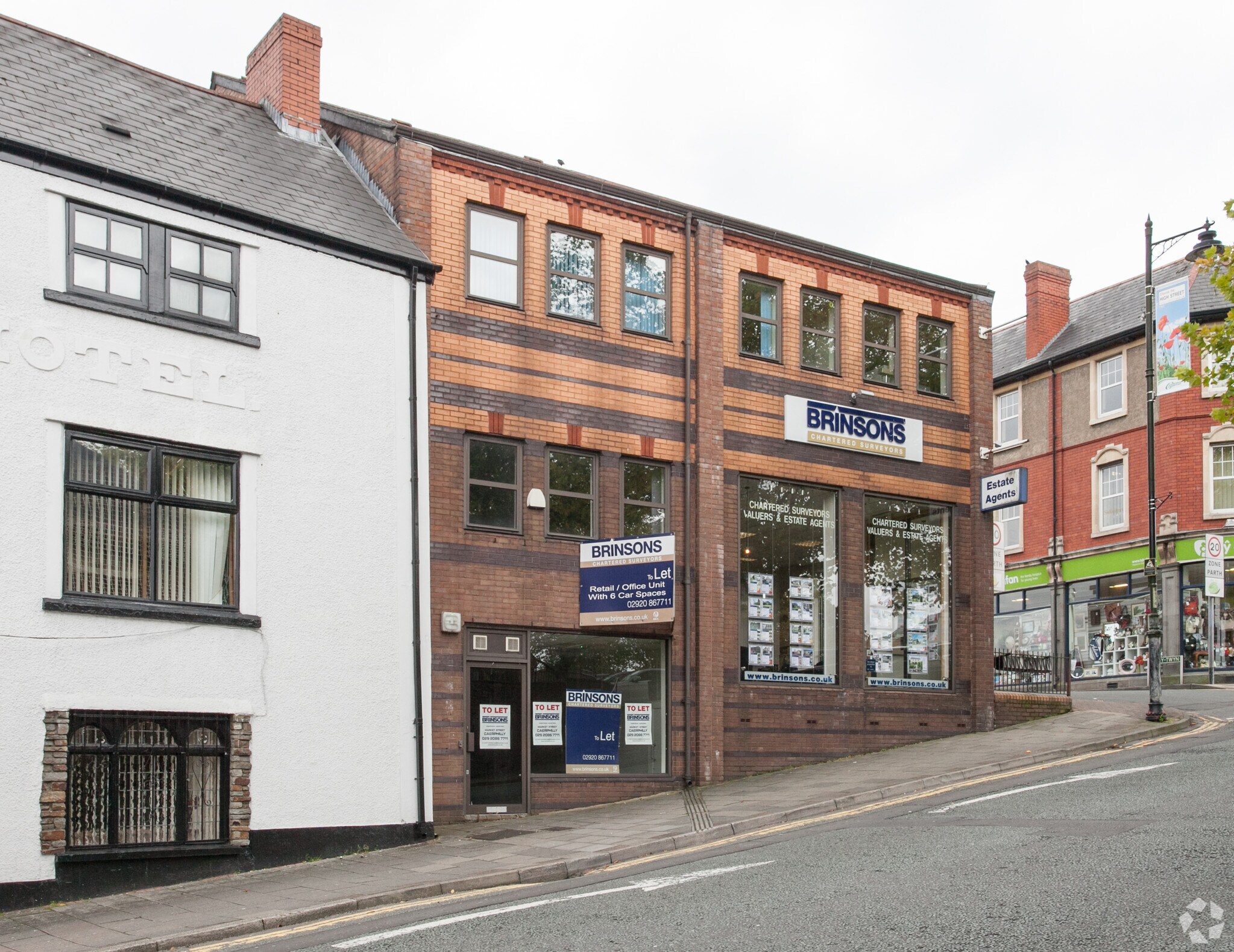 4-4A Market St, Caerphilly for sale Primary Photo- Image 1 of 1