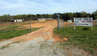 More details for 2921 220 Hwy, Madison, NC - Land for Rent