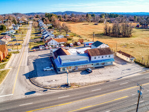 7446 Peppers Ferry Blvd, Fairlawn, VA for sale Primary Photo- Image 1 of 1