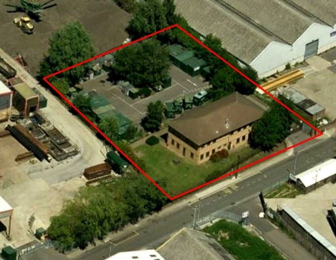 Mulberry Way, Belvedere for sale - Primary Photo - Image 1 of 1