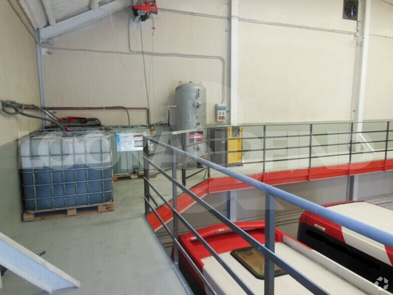 Industrial in Toledo, Toledo to rent - Building Photo - Image 1 of 23