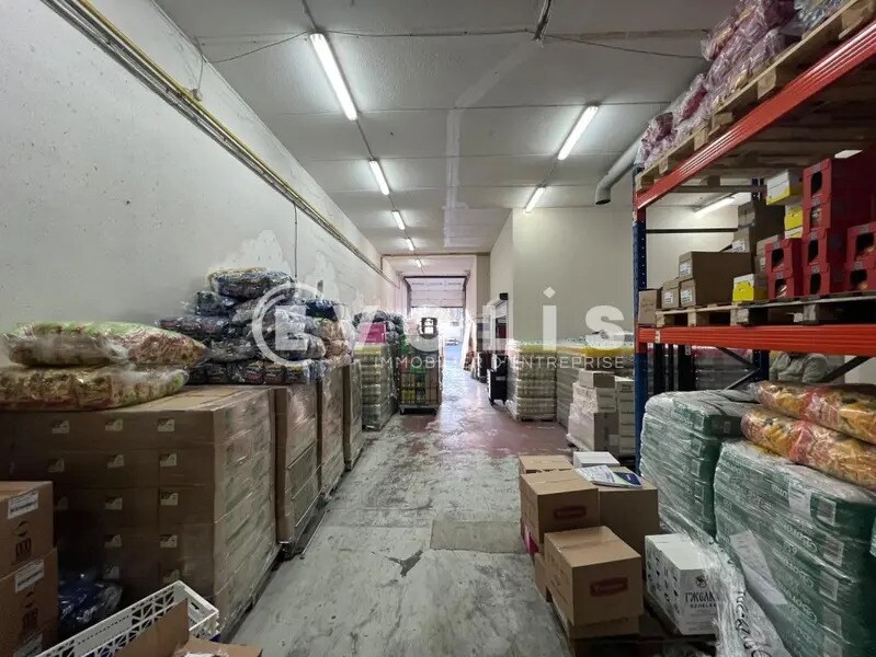 Light Industrial in Neuilly-sur-Marne for sale Interior Photo- Image 1 of 7