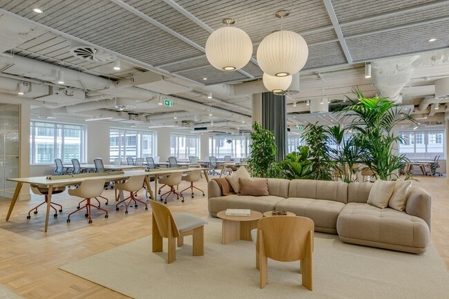 More details for 10 Dominion St, London - Office to Rent