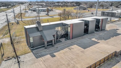 4104 Houston Hwy, Victoria, TX for rent Building Photo- Image 1 of 10