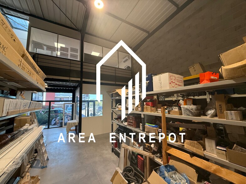 580 Avenue Du Serpolet, La Ciotat to rent - Building Photo - Image 3 of 5