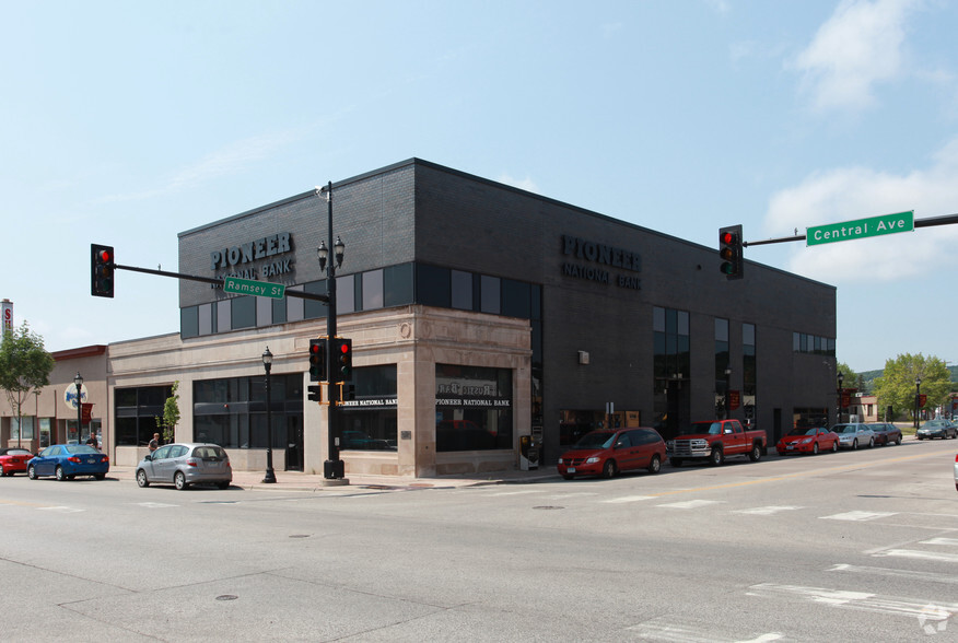 331 N Central Ave, Duluth, MN for rent - Primary Photo - Image 1 of 2