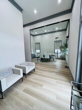 1325 Main St, Katy, TX to rent Building Photo- Image 1 of 14