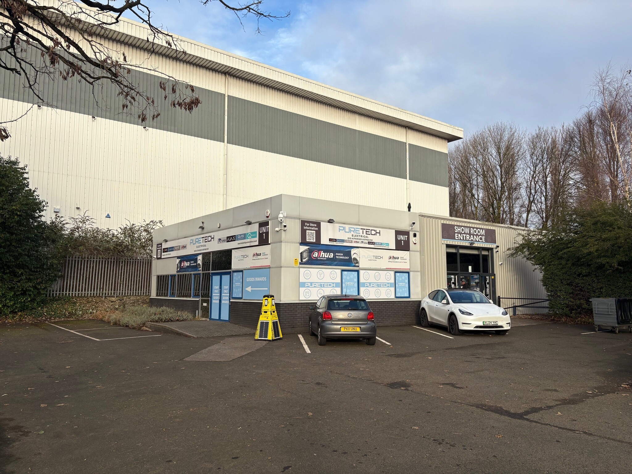 Mercury Park, Manchester to rent Building Photo- Image 1 of 3