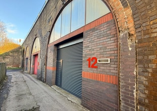 12 Ferry Ln, Bath to rent Building Photo- Image 1 of 3