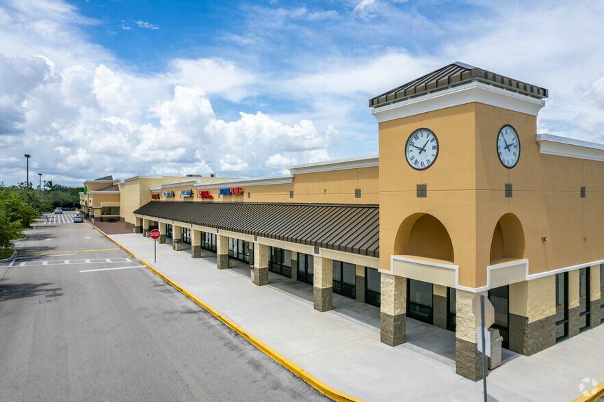 13401 Summerlin Rd, Fort Myers, FL for sale - Primary Photo - Image 1 of 1