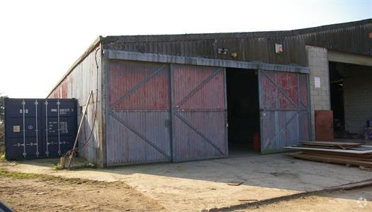 Milton Cmn, Great Milton for sale Primary Photo- Image 1 of 1