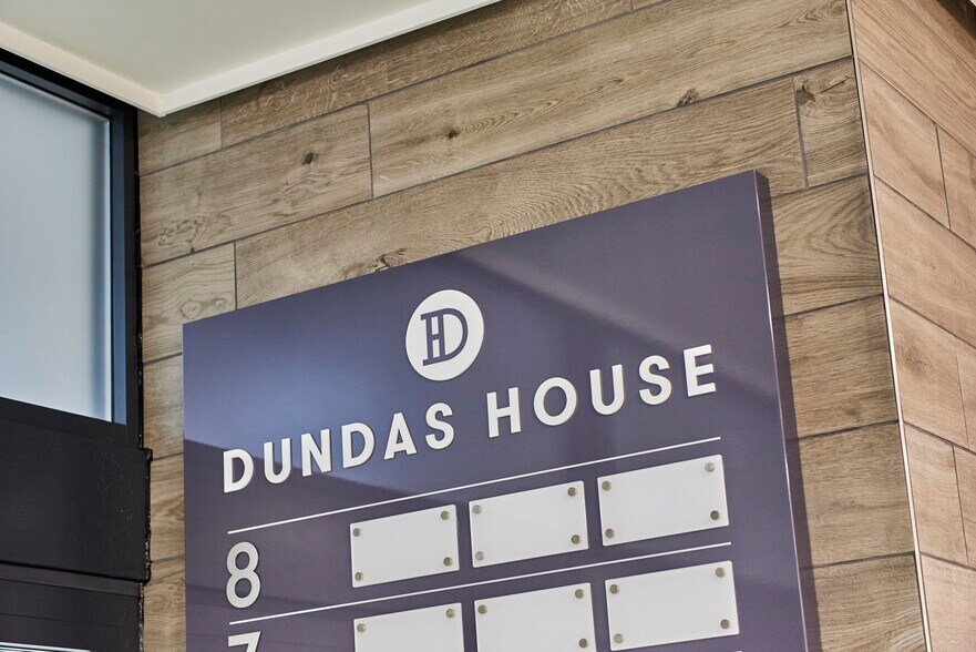 Dundas St, Middlesbrough to rent - Building Photo - Image 3 of 19