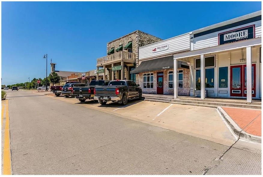 223 N Front St, Aledo, TX for sale - Primary Photo - Image 1 of 1