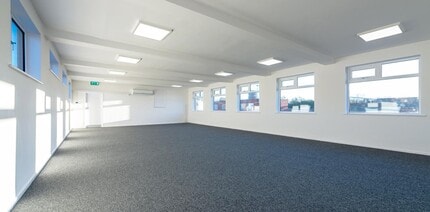 Rotherhithe New Rd, London to rent Interior Photo- Image 2 of 2