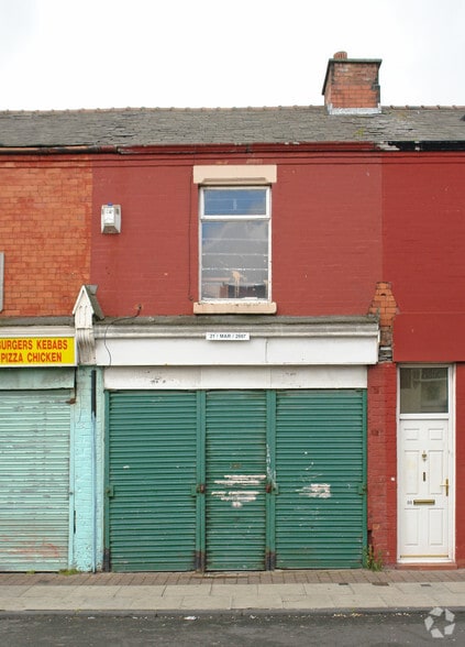 90 Cockburn St, Liverpool to rent - Building Photo - Image 2 of 8