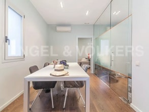 Office in Barcelona, Barcelona to rent Interior Photo- Image 2 of 17