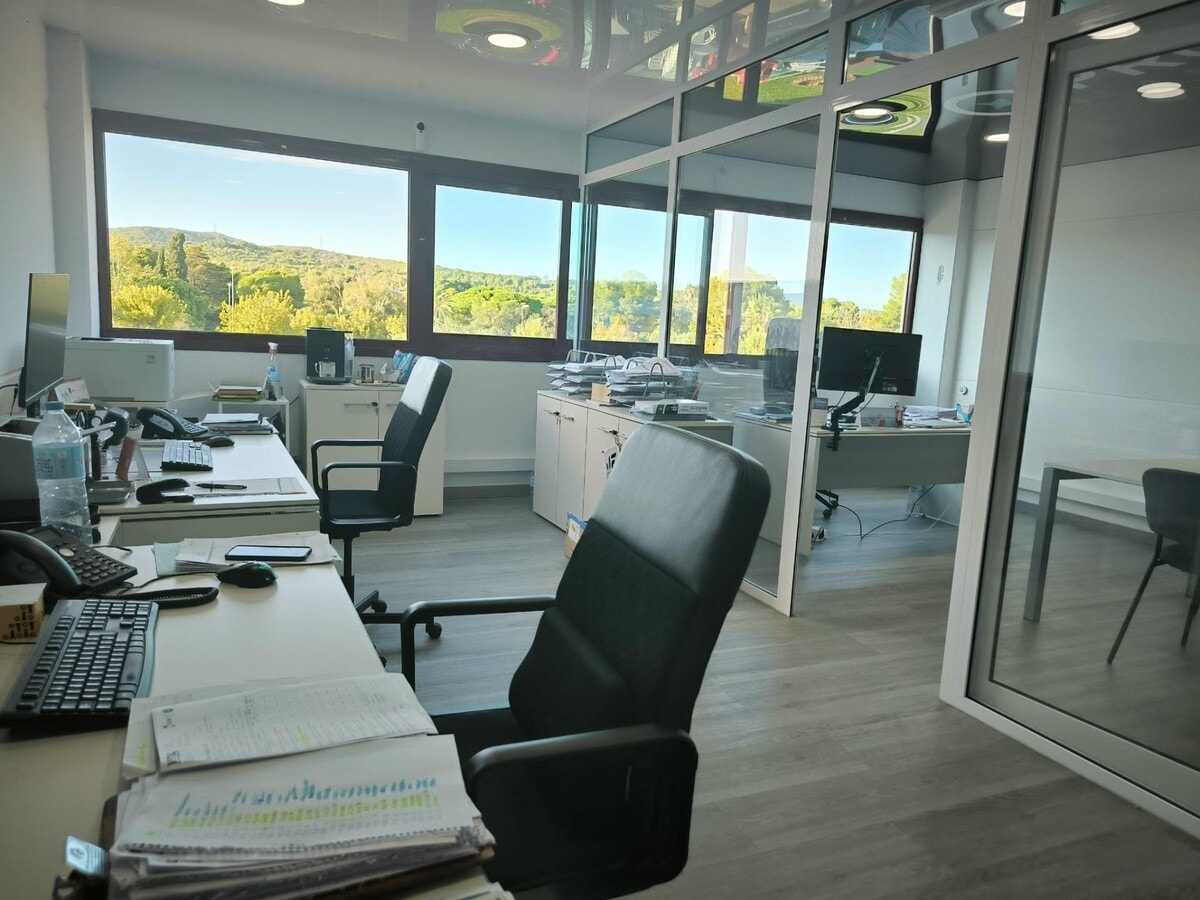 Cubelles, BAR 08880 -  -  - Interior Photo - Image 1 of 15