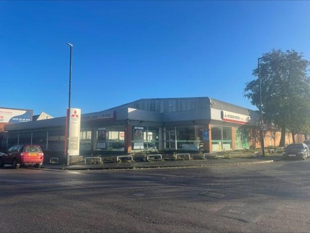 78 Feeder Rd, Bristol to rent Building Photo- Image 1 of 5