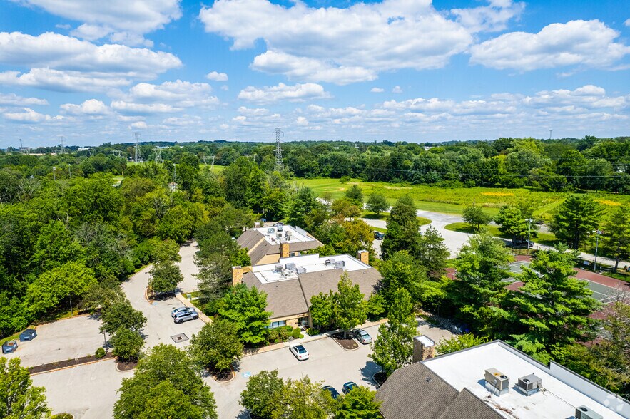 1000 Germantown Pike, Plymouth Meeting, PA for sale - Aerial - Image 3 of 4