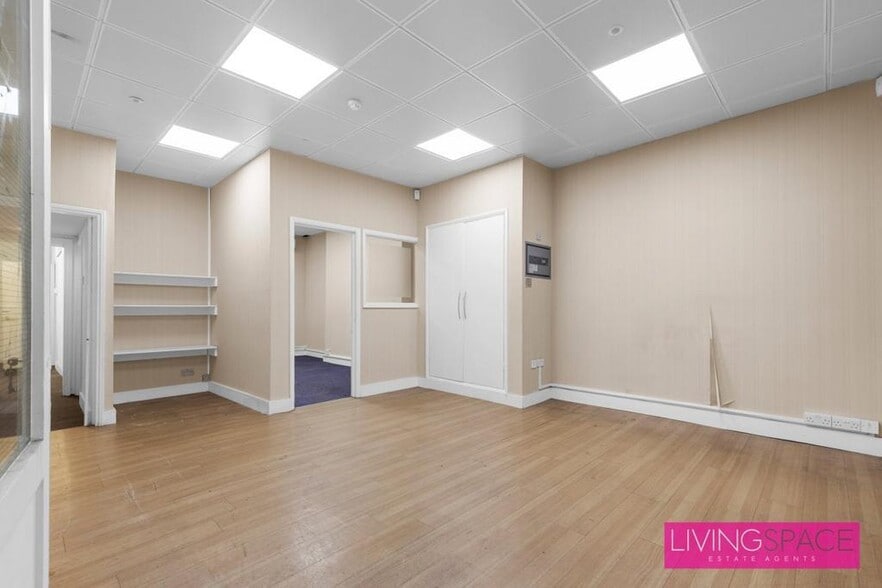 128-132 Petherton Rd, London to rent - Interior Photo - Image 3 of 23