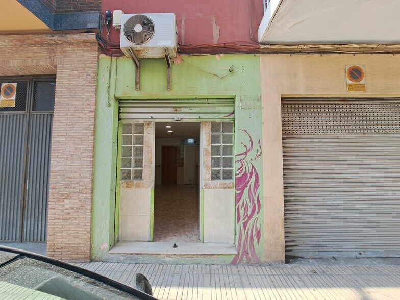 Carrer del Doctor Josep González, 69, Alzira, Valencia to rent - Building Photo - Image 2 of 7
