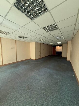 More details for 19 Woodthorpe Rd, Ashford - Retail to Rent