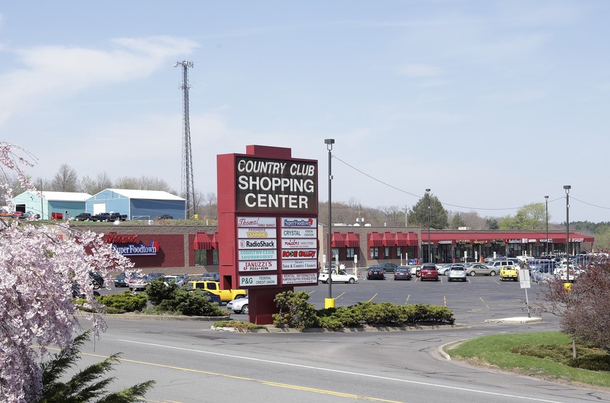 70 Country Club Shopping Ctr, Dallas, PA for sale - Primary Photo - Image 1 of 1