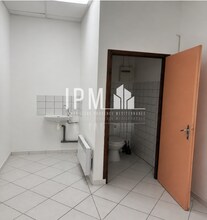 2 Bd Piot, Roquevaire to rent Interior Photo- Image 2 of 5