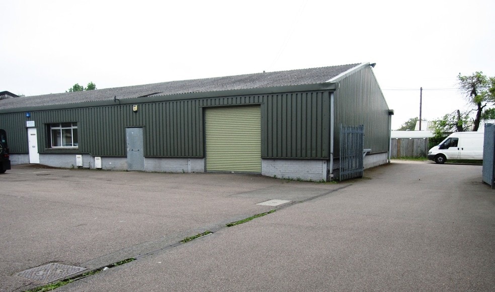 5 Hoe Ln, Nazeing to rent - Building Photo - Image 2 of 2