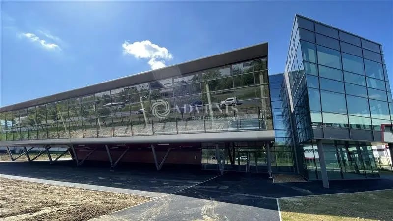 Location Bureaux 282 m² à 579 m² - Photo 1