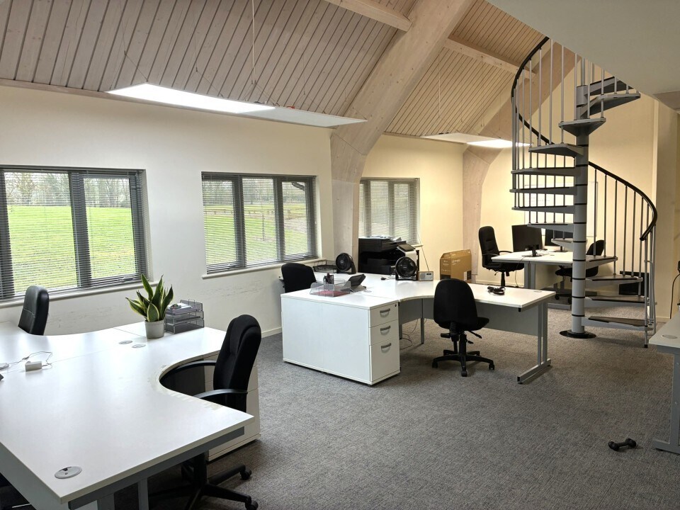 Duxford Rd, Saffron Walden to rent Interior Photo- Image 1 of 3