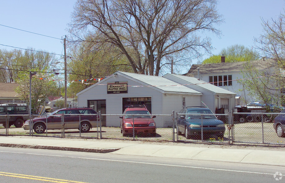 454 Chicopee St, Chicopee, MA for sale - Building Photo - Image 1 of 1