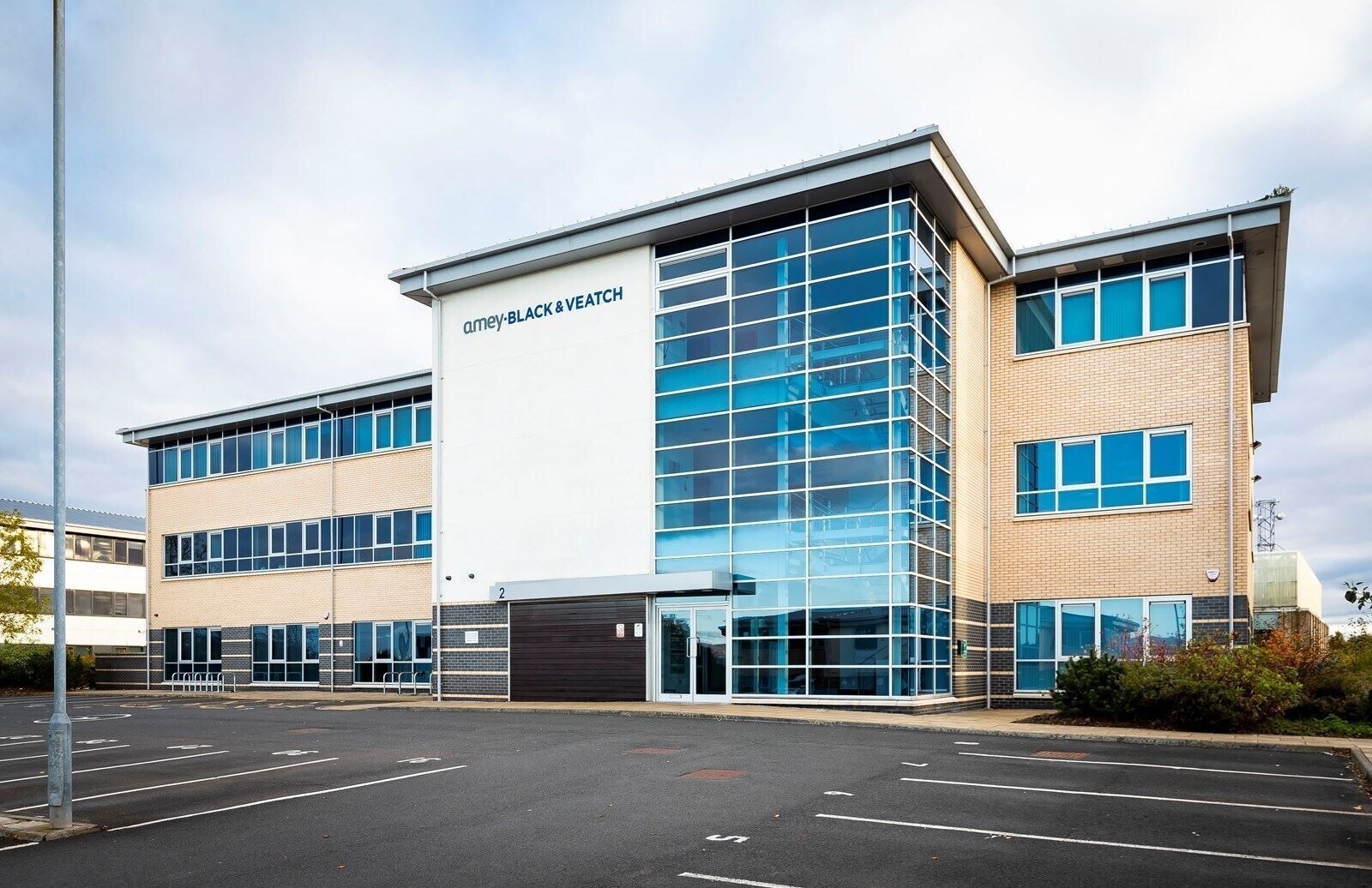 2 Buchanan Gate, Stepps to rent Building Photo- Image 1 of 2