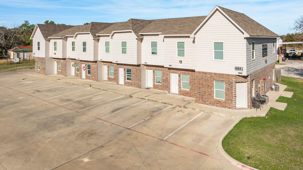 385 E Elm St, Stephenville, TX for sale - Building Photo - Image 3 of 13