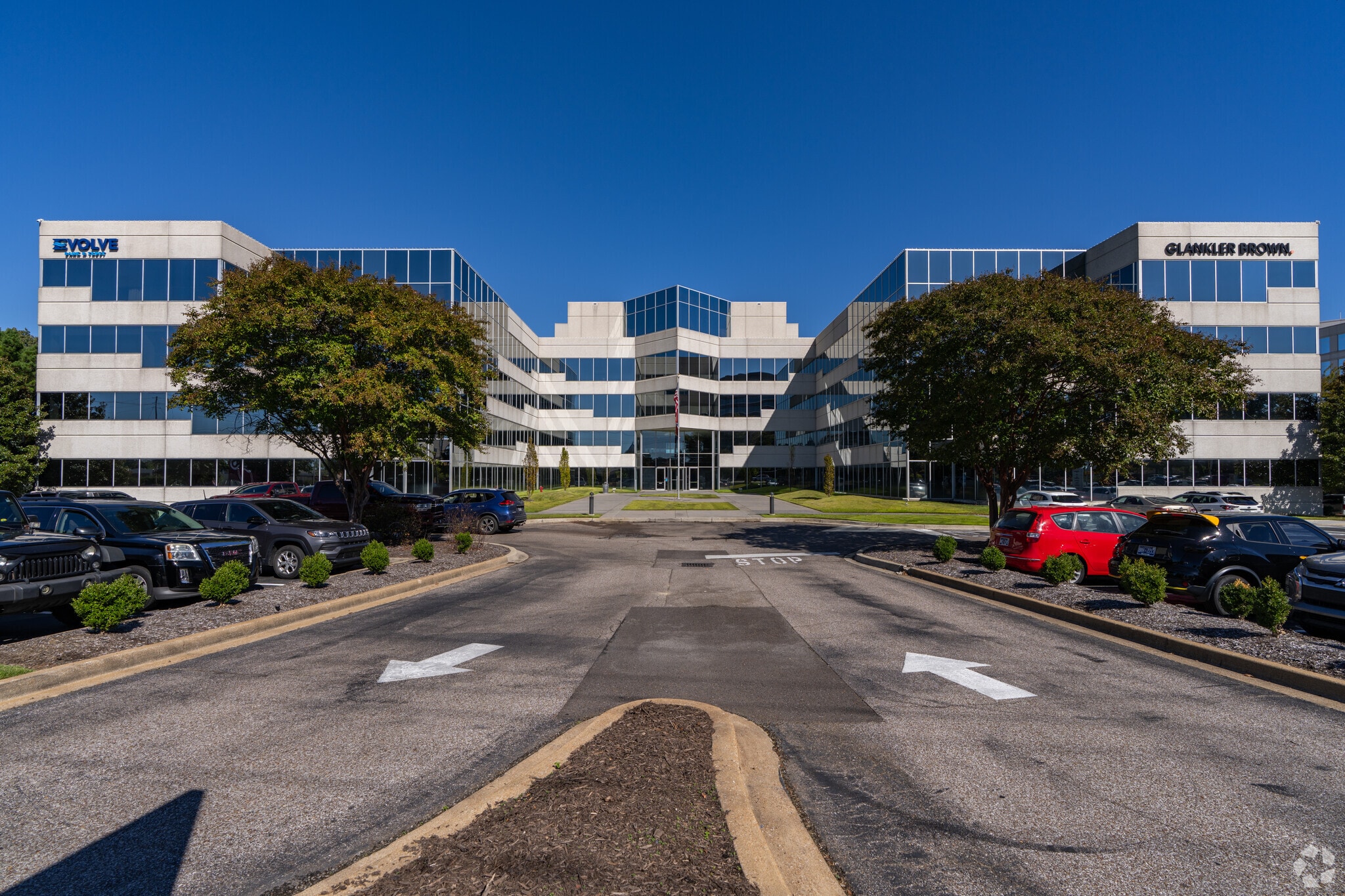 6000 Poplar Ave, Memphis, TN to rent Primary Photo- Image 1 of 12
