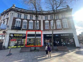 2-6 Market Gate, Warrington for rent Primary Photo- Image 1 of 12