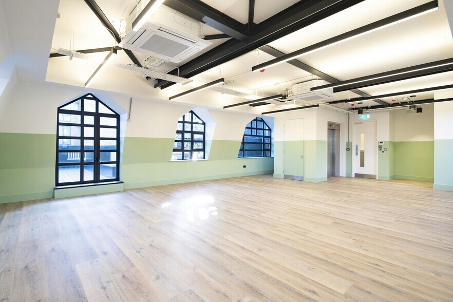 18-22 Disney Pl, London for sale - Building Photo - Image 1 of 1