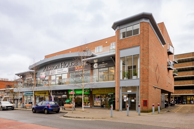 More details for Market St, Bracknell - Retail to Rent