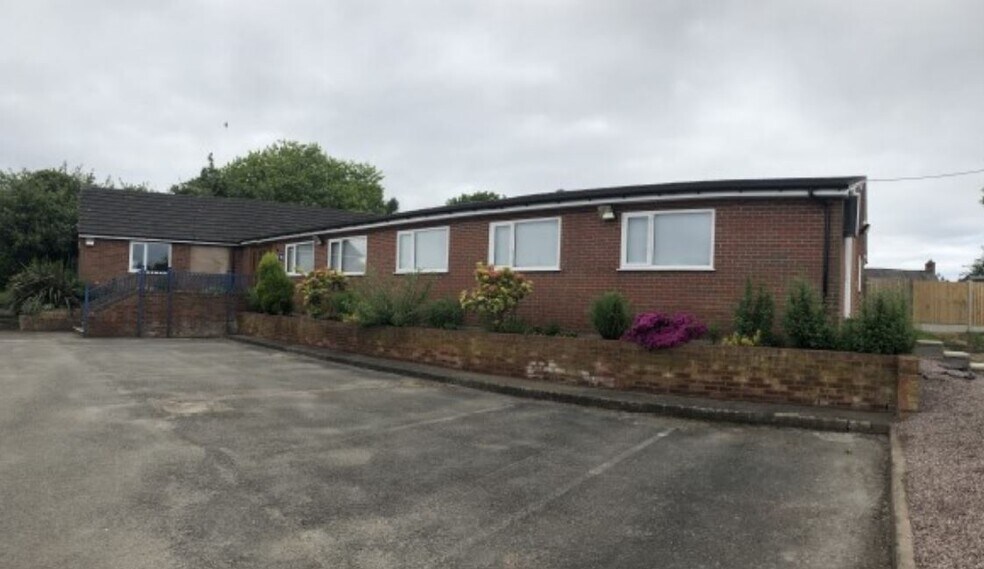 High St, Chester to rent - Primary Photo - Image 1 of 8