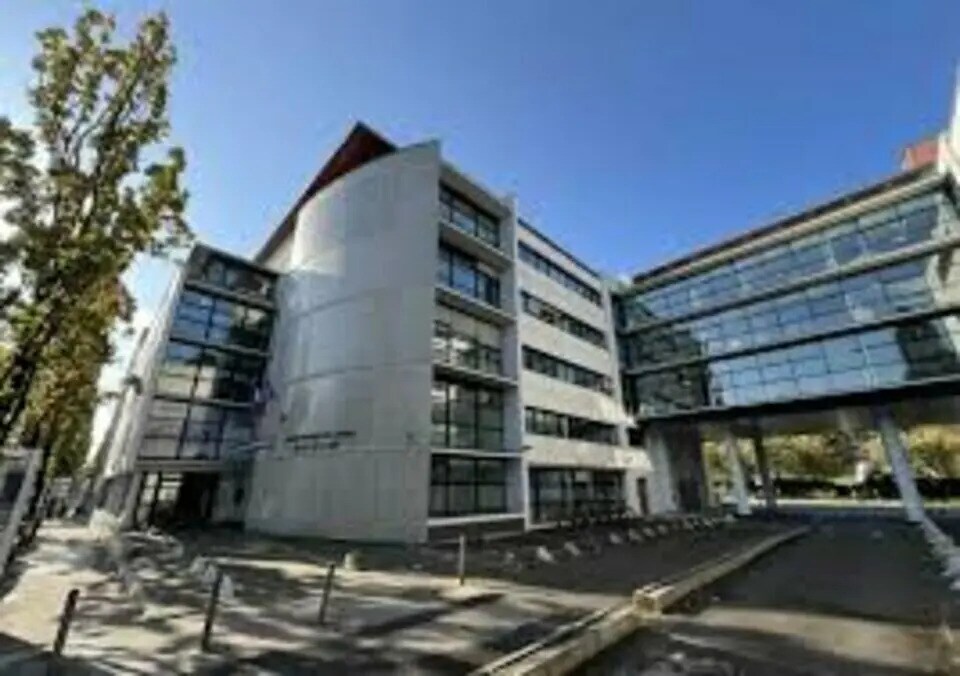 Office in Nantes to rent Building Photo- Image 1 of 5