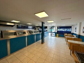 74 Cradley Rd, Cradley Heath to rent Interior Photo- Image 2 of 7