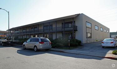 381 Beach Rd, Burlingame, CA for rent Building Photo- Image 1 of 6