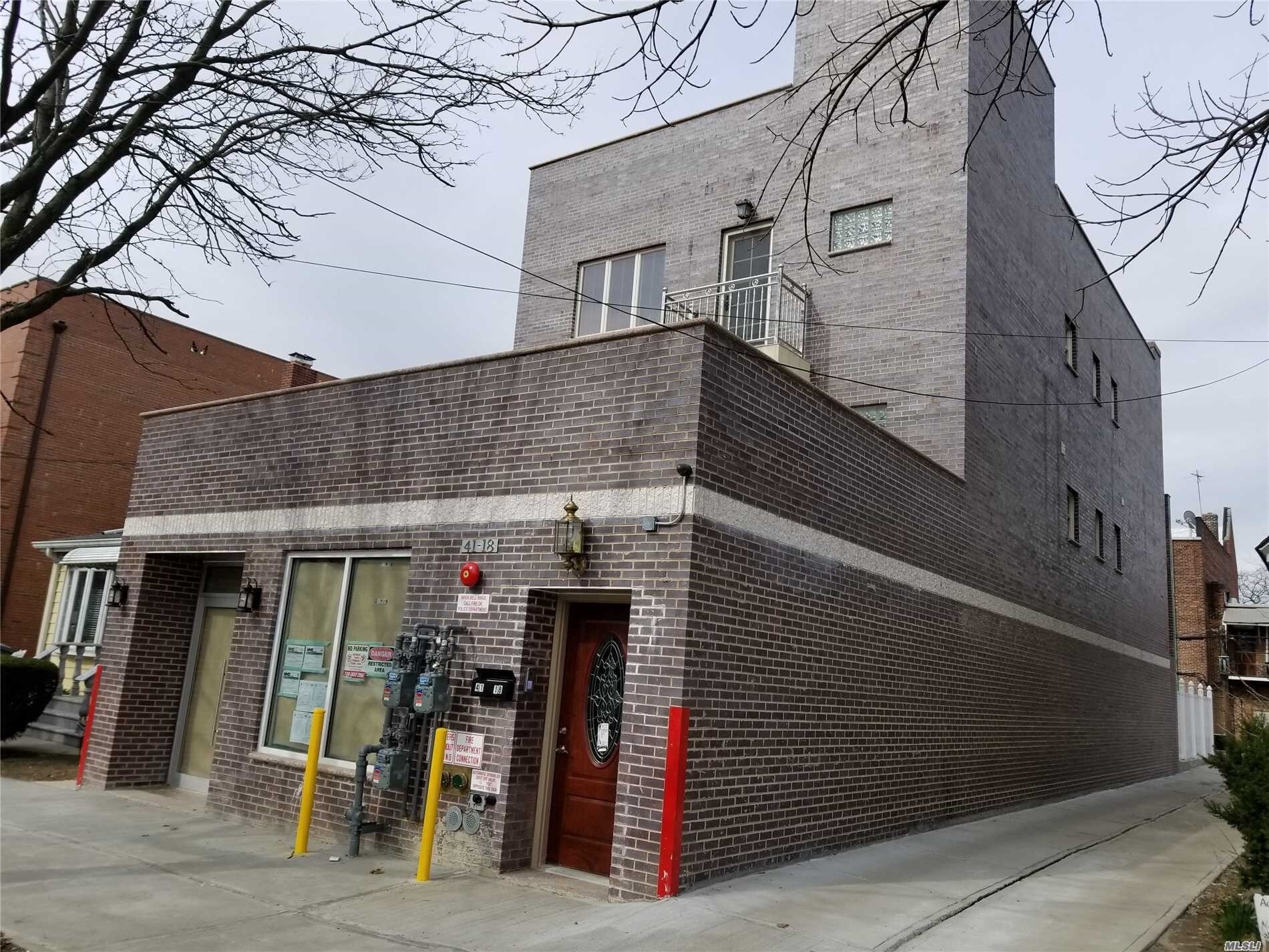 4118 163rd St, Flushing, NY for sale Primary Photo- Image 1 of 1