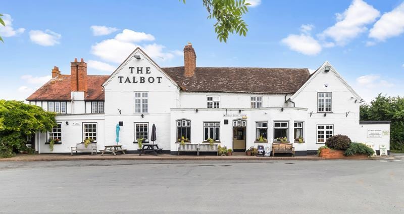Talbot Inn, Bromyard Rd, Worcester for sale - Primary Photo - Image 1 of 8