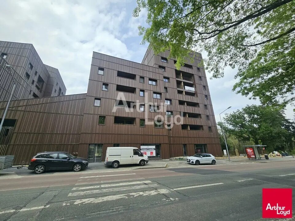 Vente Bureaux 128 m² - Photo 1