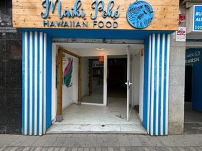 Retail in Castelldefels, Barcelona to rent Interior Photo- Image 2 of 12