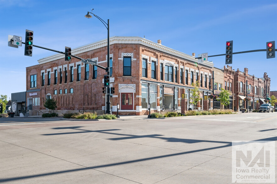 741 10th St, Marion, IA for rent - Building Photo - Image 2 of 4