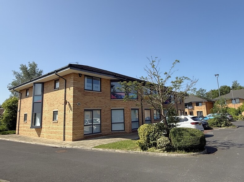 St Georges Park, Kirkham to rent - Building Photo - Image 1 of 11